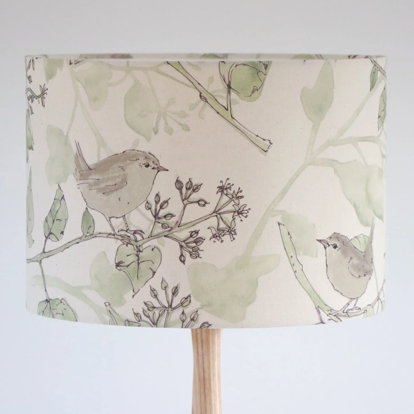 wren-bird-british-lampshade.png
