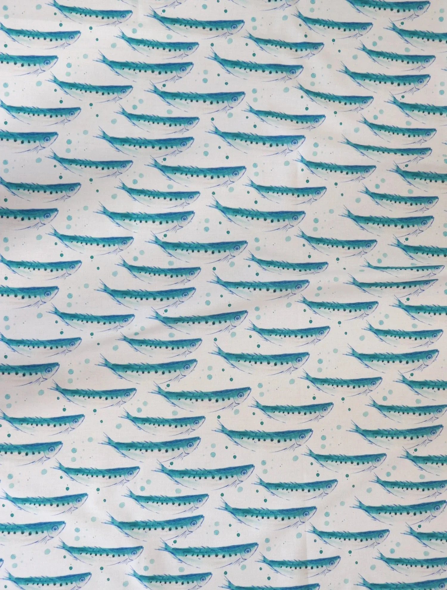 Swimming+Sardines+Fabric+Lenghth-SHD.webp