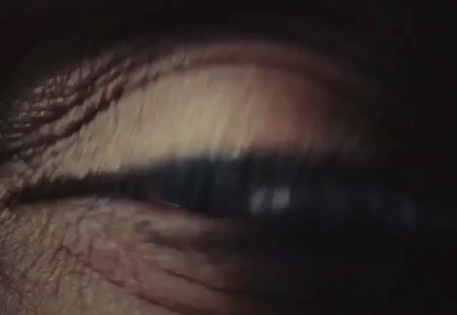 EYE2.gif