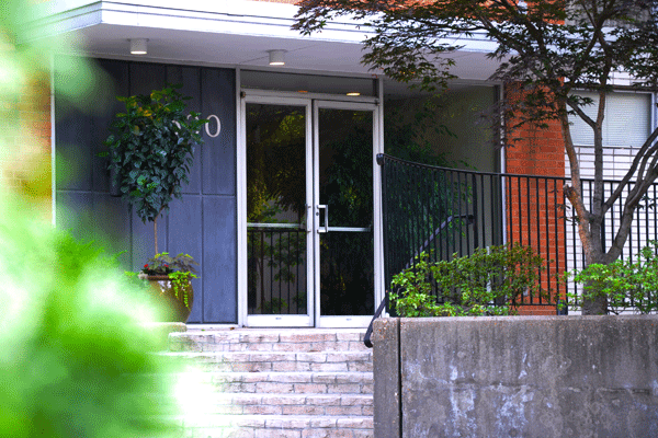 WestPineTerraceEntrance1600x400.png