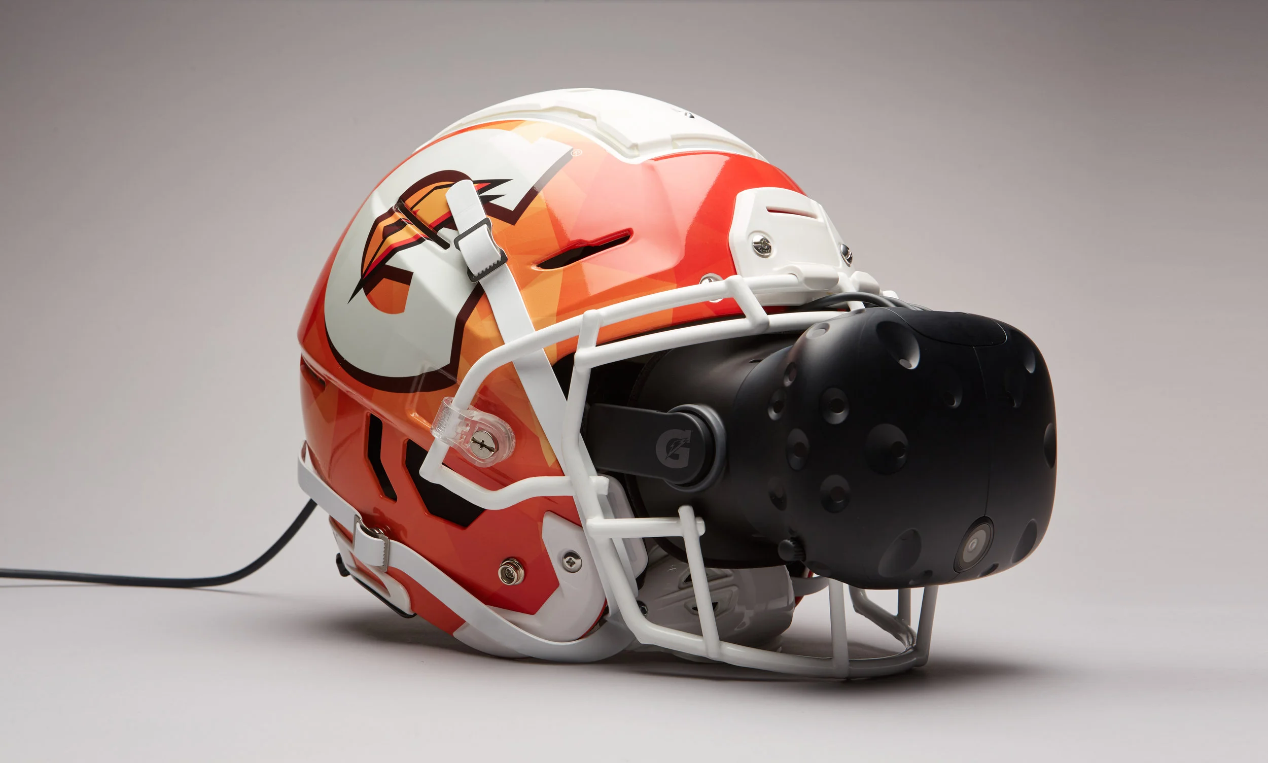 fantasy football helmets orange crush blitz outlaws VICIS ZERO2 Elite Trench Helmet w/ Titanium Guard and Oakley Edge Clea OneTEAM Sports Gatorade - Beat the Blitz