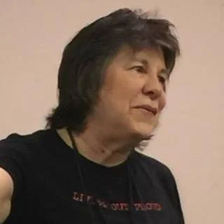 Elizabeth Andersen, Editor