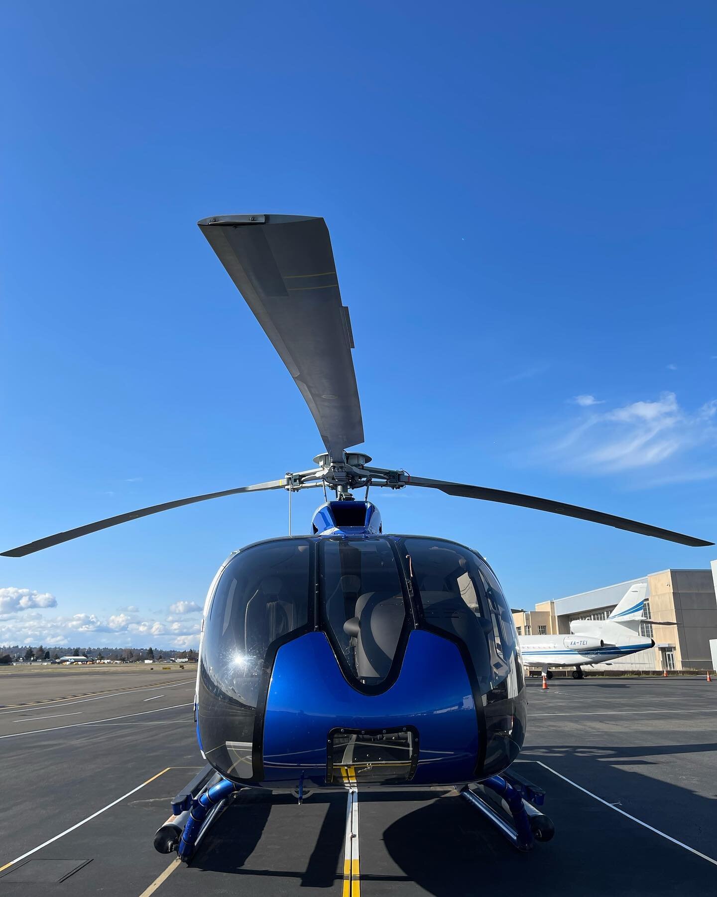 Happy first day of spring, everyone! 🌸 

What better way to celebrate than by taking a helicopter tour and seeing the PNW from above? 

Book your helicopter tour with us today and let the adventure begin! 

#FirstDayOfSpring #HelicopterTour #Adventu