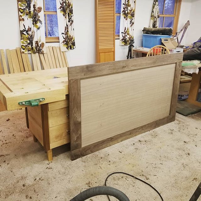 Been a while since I was able to get a woodworking project done and this headboard was overdue. A challenge to get it fit onto the frame I built several years ago!