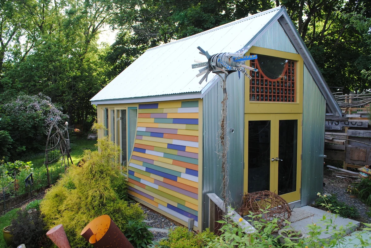 1artistsstudio-se corner.sm.JPG