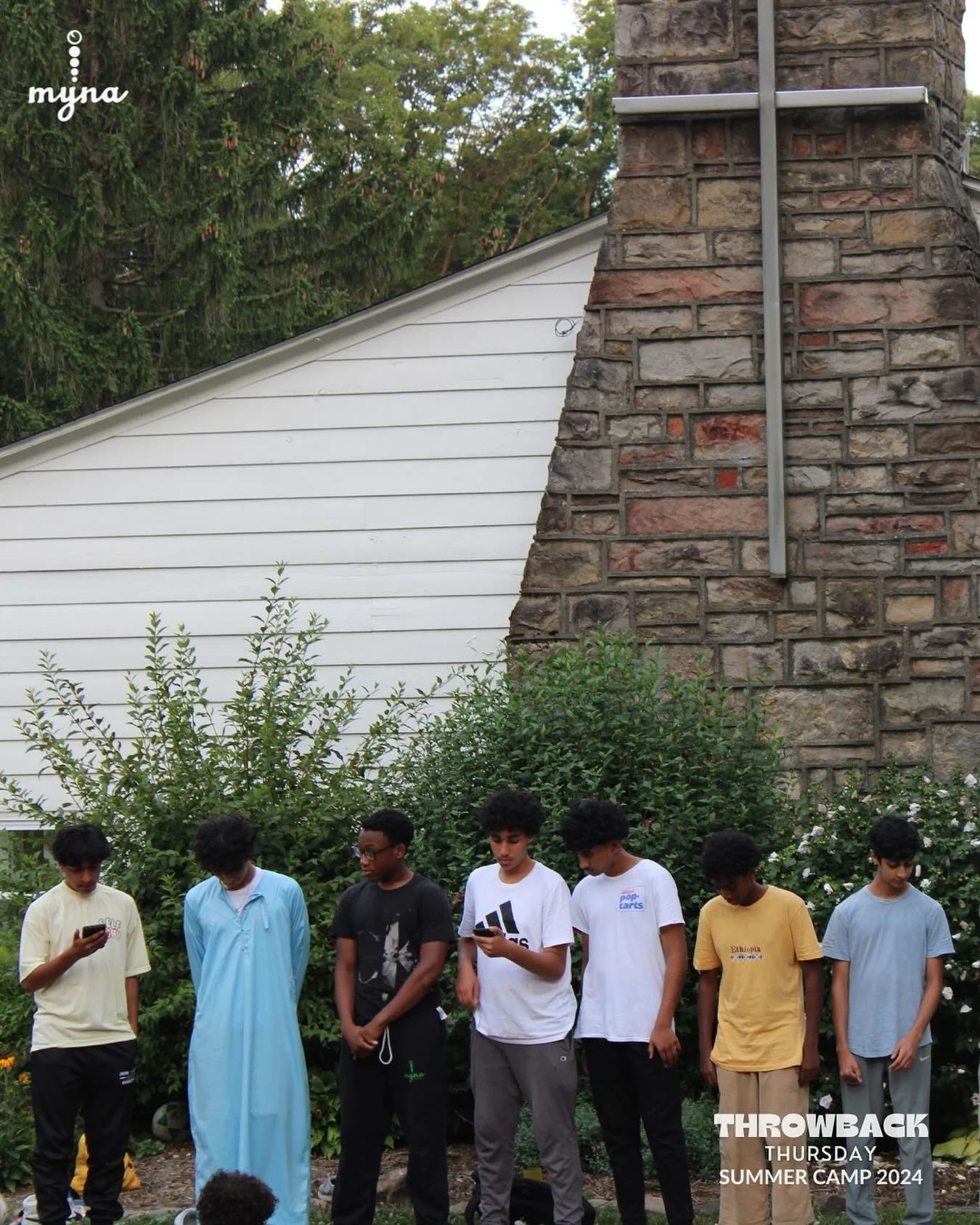 Throwing it back to last year&rsquo;s Mid Atlantic SUMMER CAMP 🏕️📣 Here the older boys were doing a Khatirah after salah - after every salah at camp, different groups have a chance to present a short Islamic lesson on any topic they choose!

#MYNA 