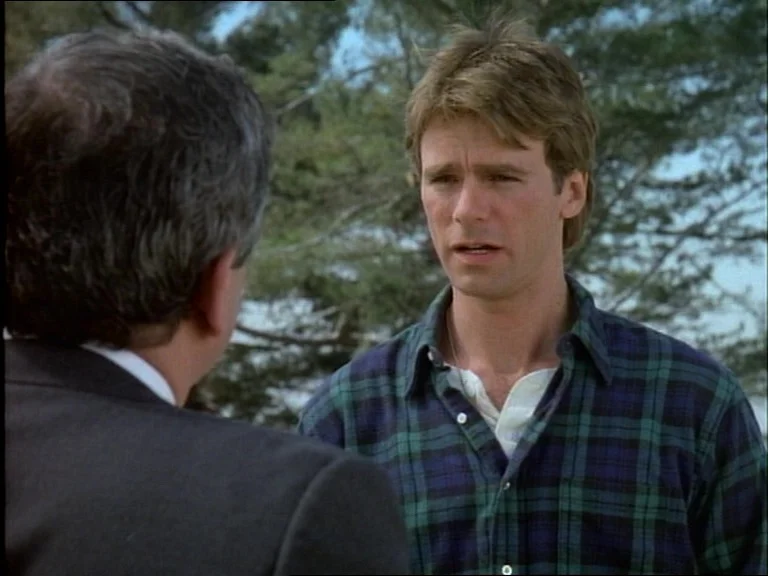 MacGyver_Pilot (6).jpg