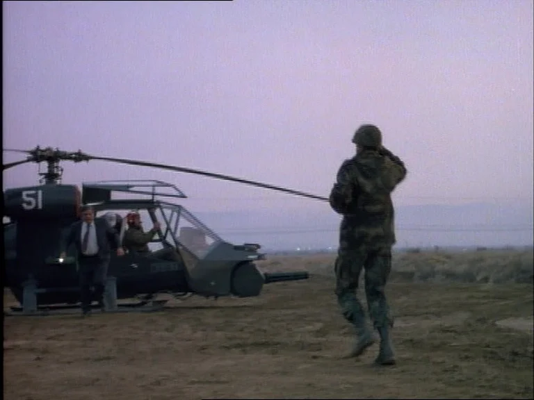 MacGyver_Pilot (7).jpg