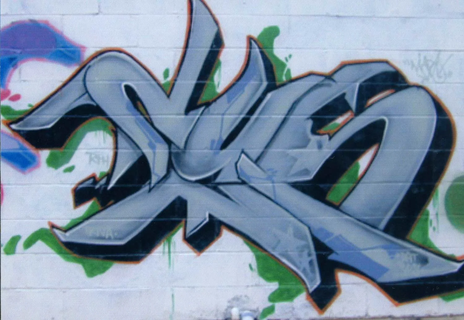 5GRAFF.jpg
