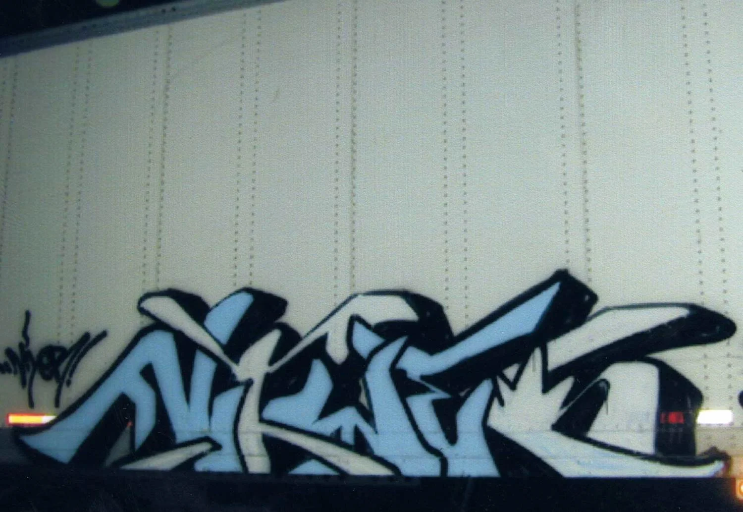 32GRAFF.jpg
