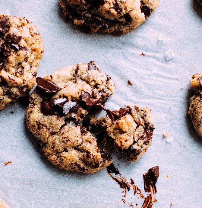 cookie jennifer-pallian-306898-unsplash.jpg