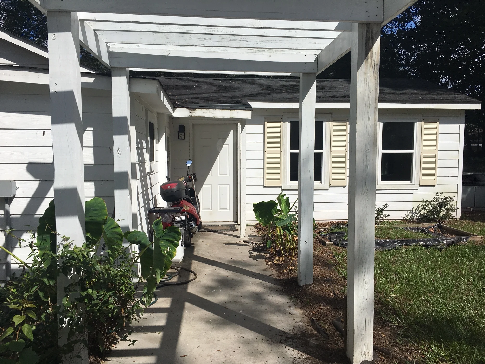 2044 Medway Rd Unit B- $1,250.00/ mo- 2 Bedroom 2 Full Bath on James Island- No Longer Available