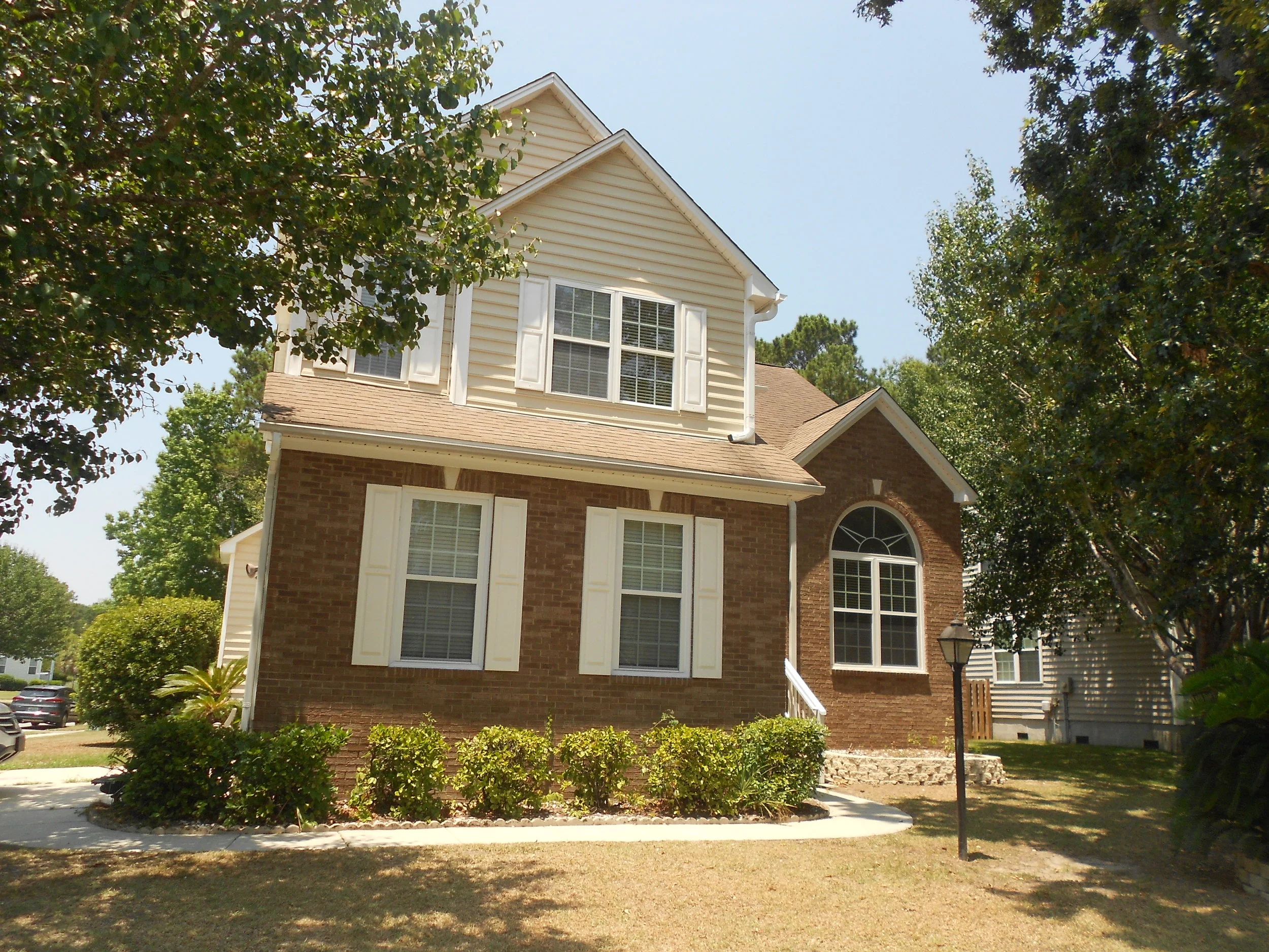 1193 Willoughby Ln- $2,400.00/ month- Available June 14th!!!- No Longer Available