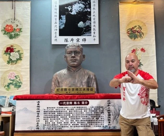  Hundred Family Warriors Sigung Chan Dao statue in Three Rivers China 