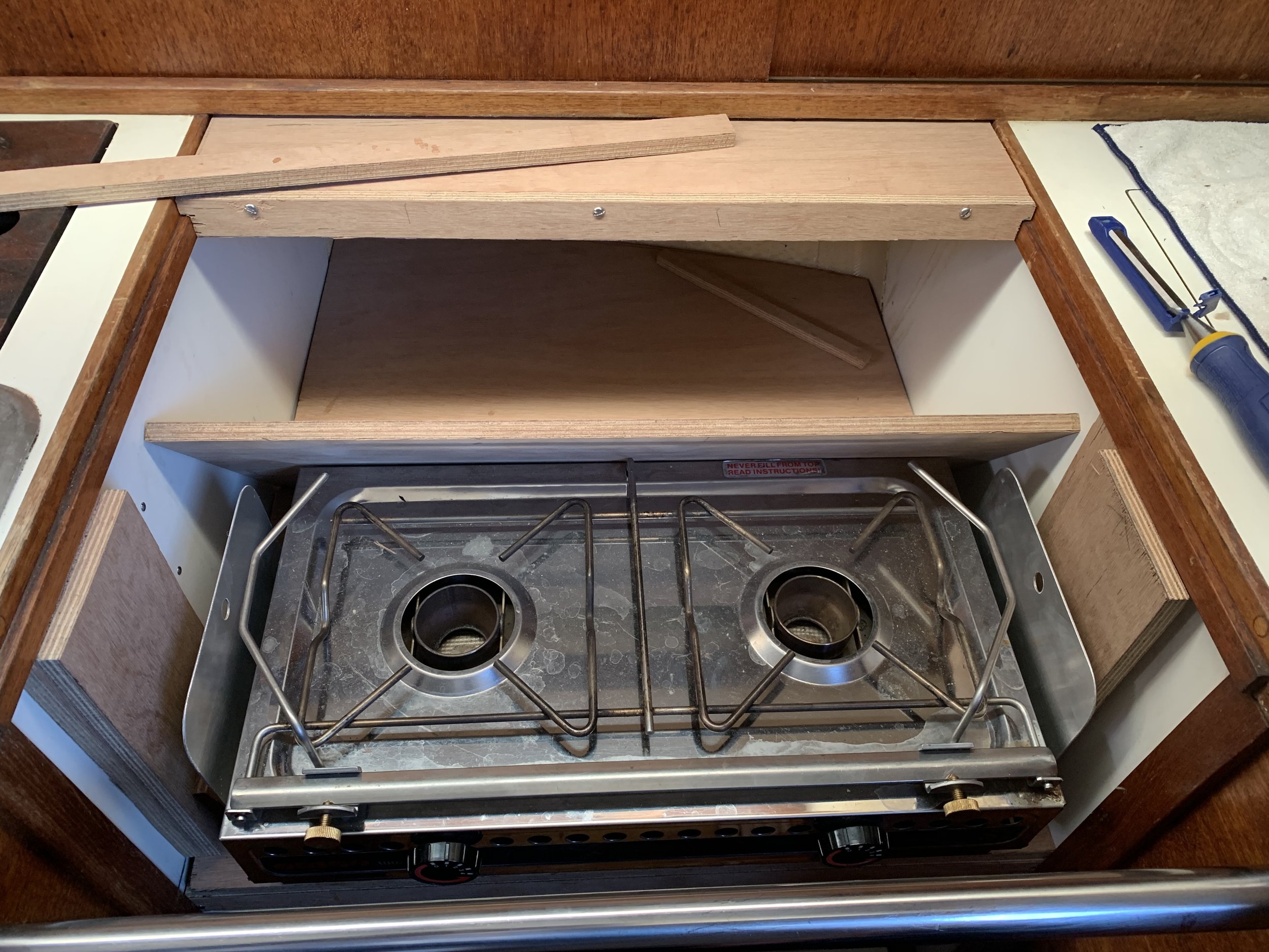 building storage around the new cooktop