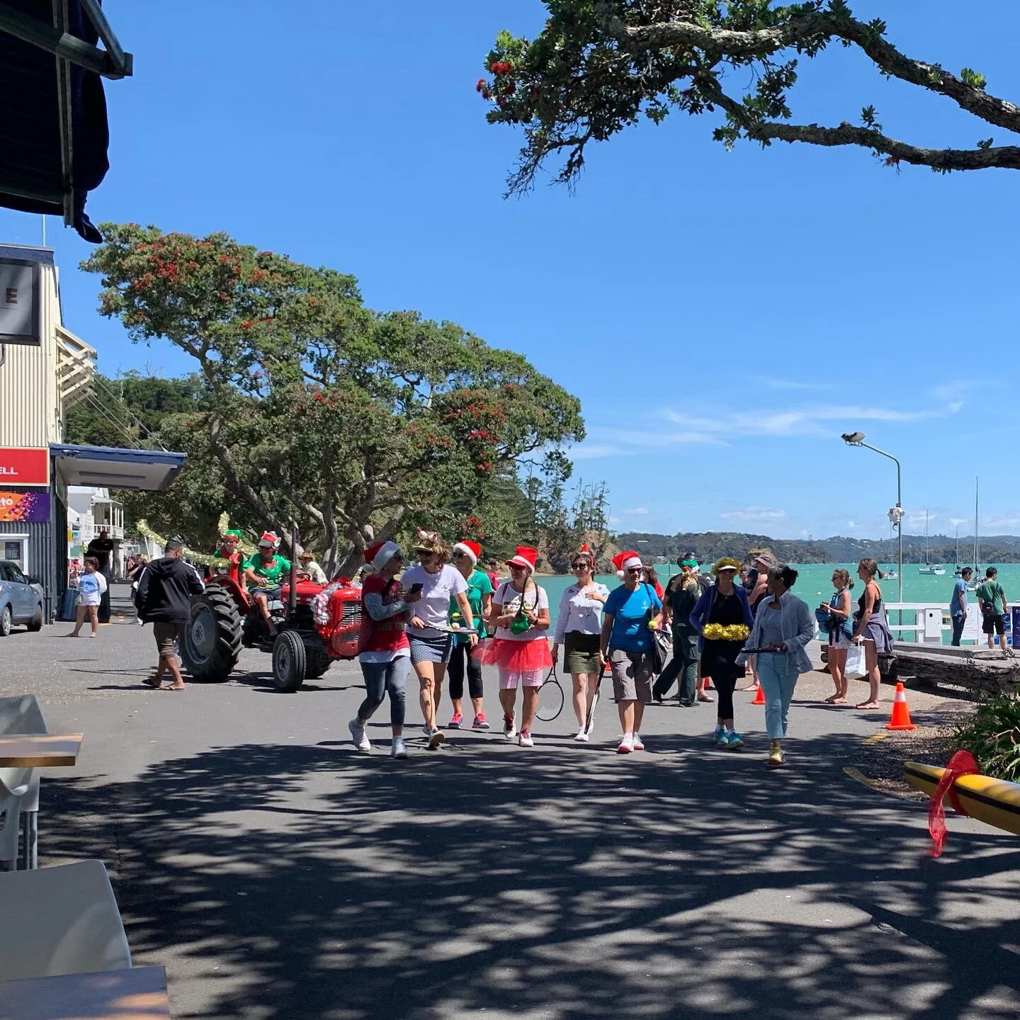 Holiday Cruising &amp; Fishing