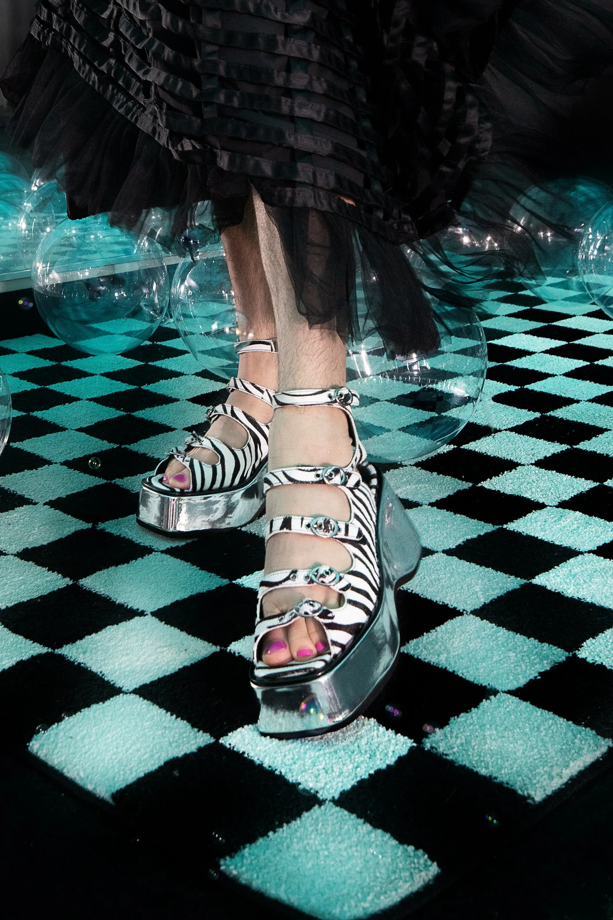 WvlngthBlackWhiteZebraSilver3.jpg