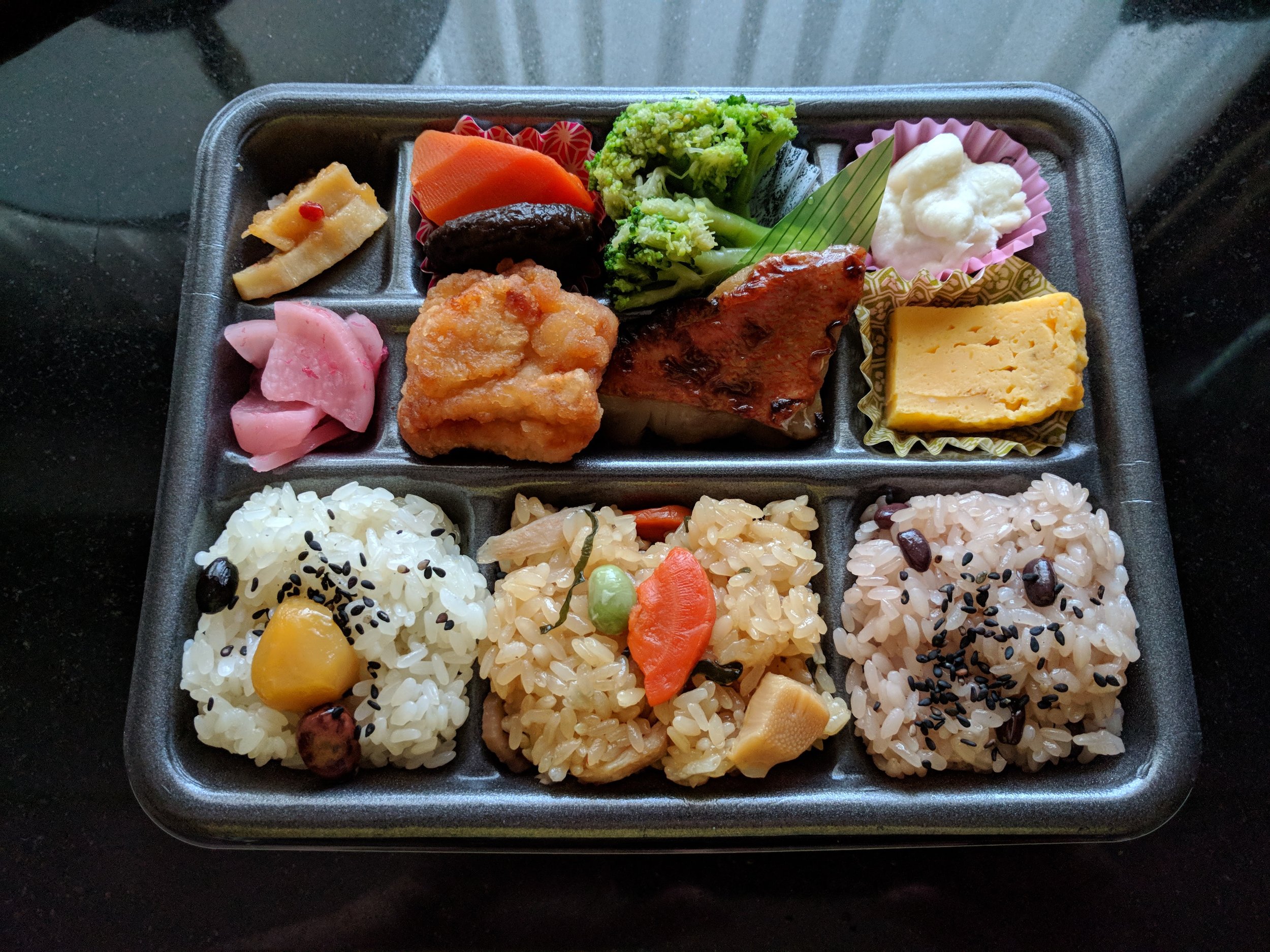 A bento box I picked up for just under ¥700. It was all quite flavorful and filling.