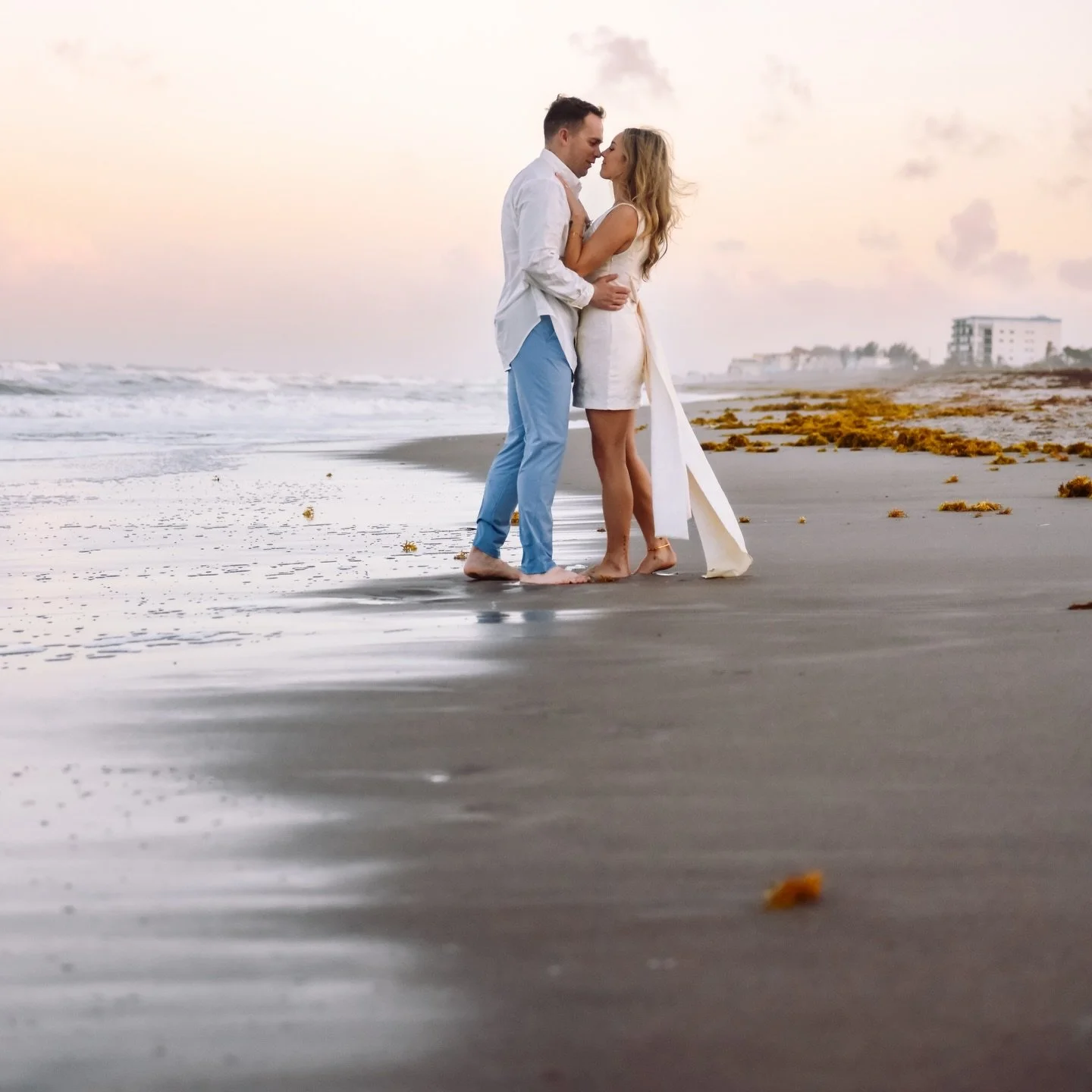 I love photographing lovers who love like nobody&rsquo;s watching&hellip; Chelsea &amp; Ryan, you two win. 🌅💫
