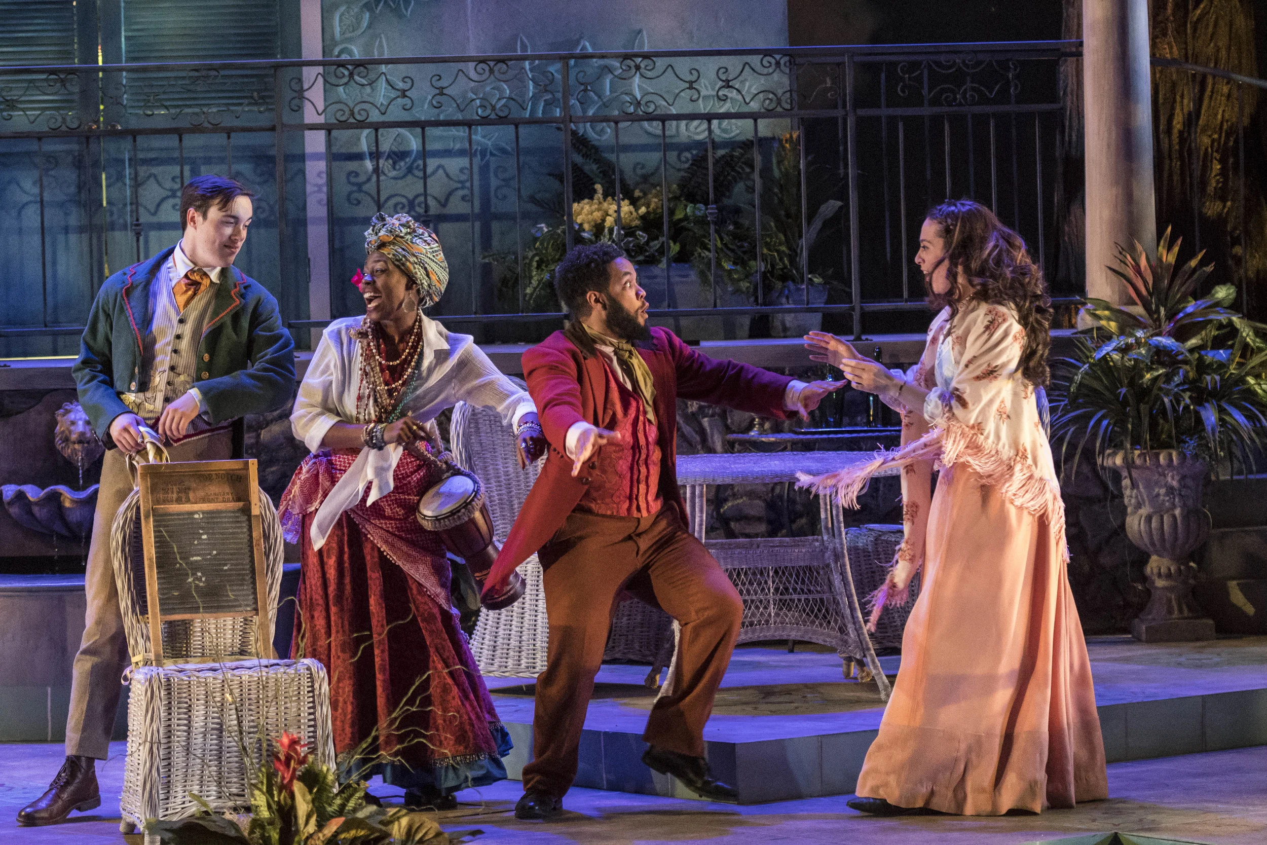 Twelfth_Night_603-(ZF-0219-91156-1-015).jpg