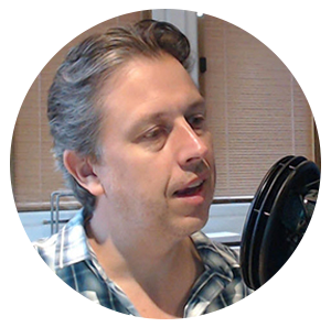 ExpertBookers client David Ralph guesting on a top-tier business podcast