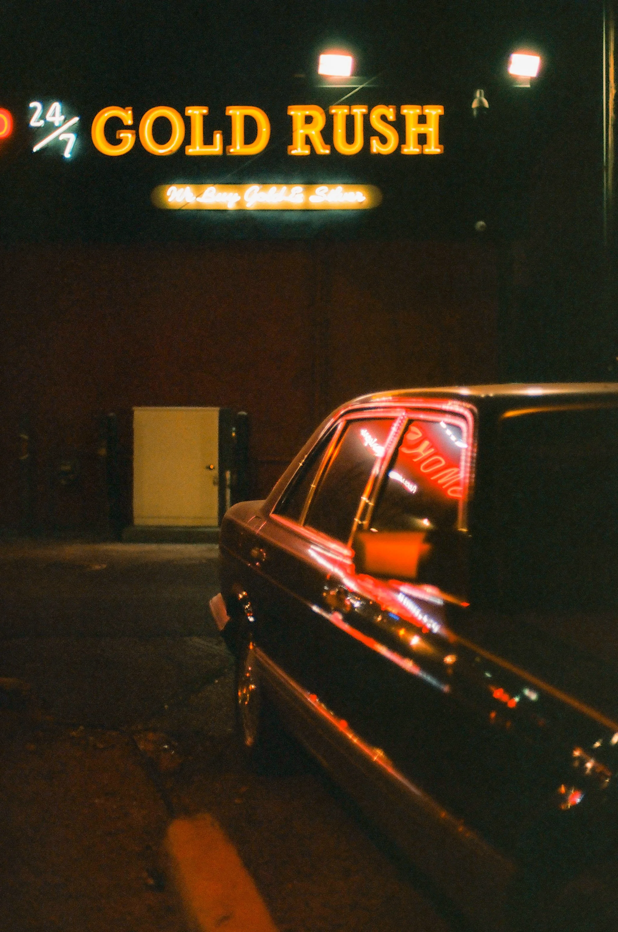 Las Vegas, smoke shop,, 24/7 postcard, vintage, car, neon, casino center, 35mm film, analog photography, dtlv, Fremont St, hotel casino, gamble, parking garage