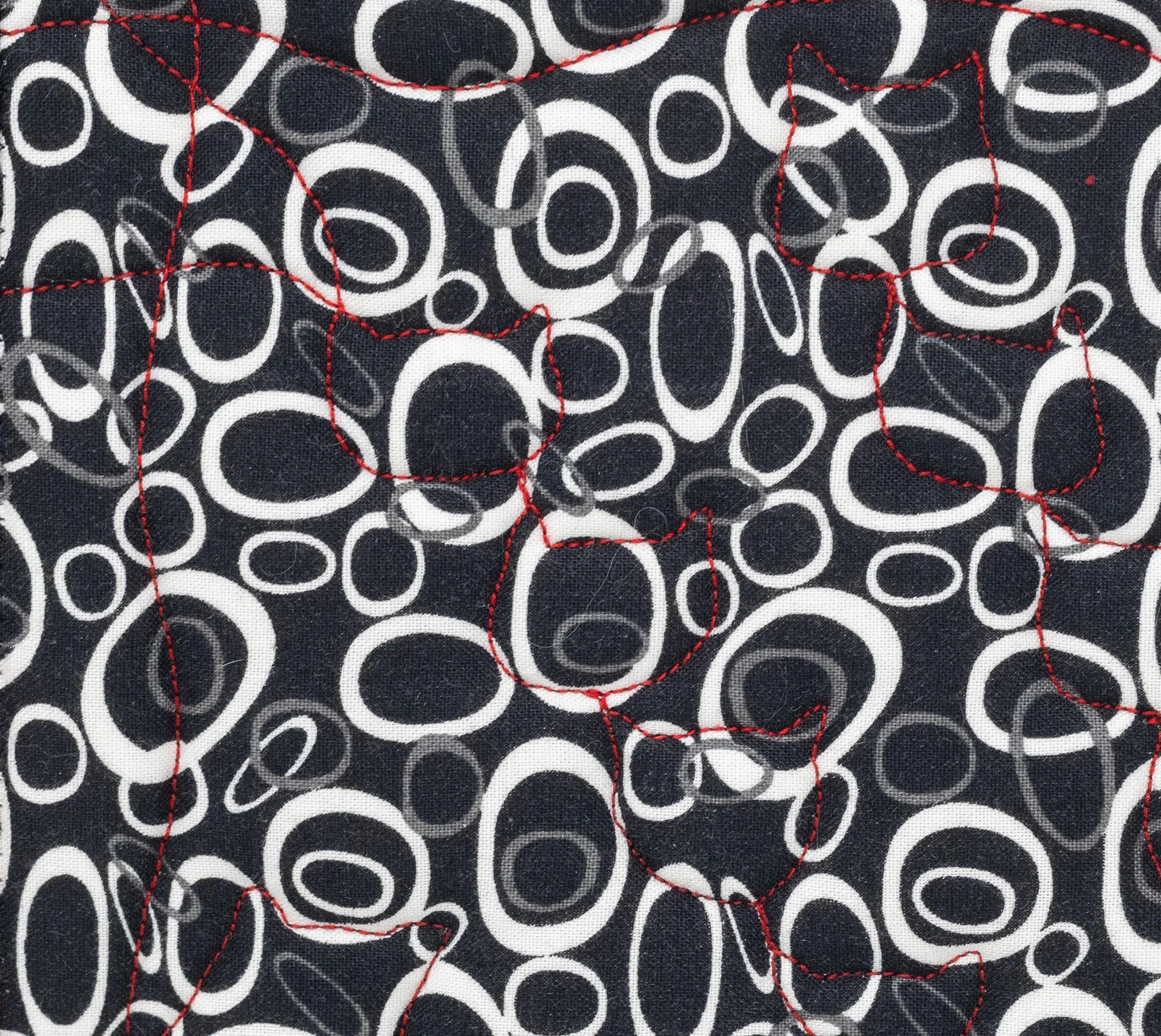 black cats on white w red 3 detail back 2000px.jpg