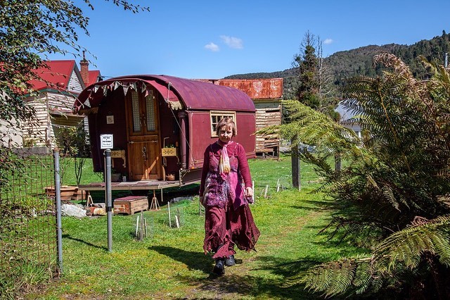 READ - MINERALS, ART AND A GYPSY WAGON

Chris Wilson lives in a tiny gypsy wagon in Queenstown. With a deep love for the West Coast she has worked as an underground geologist, teacher and artist.

To read Chris's story and more please go to:
https://