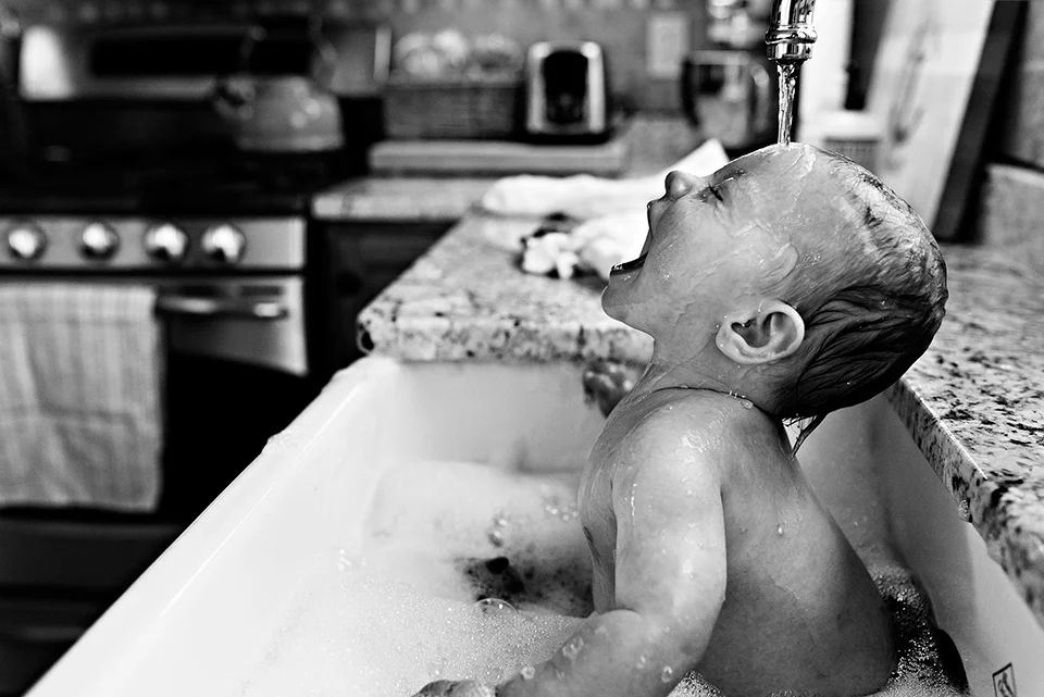 baby in sink at westbrook ct lifestyle photography
