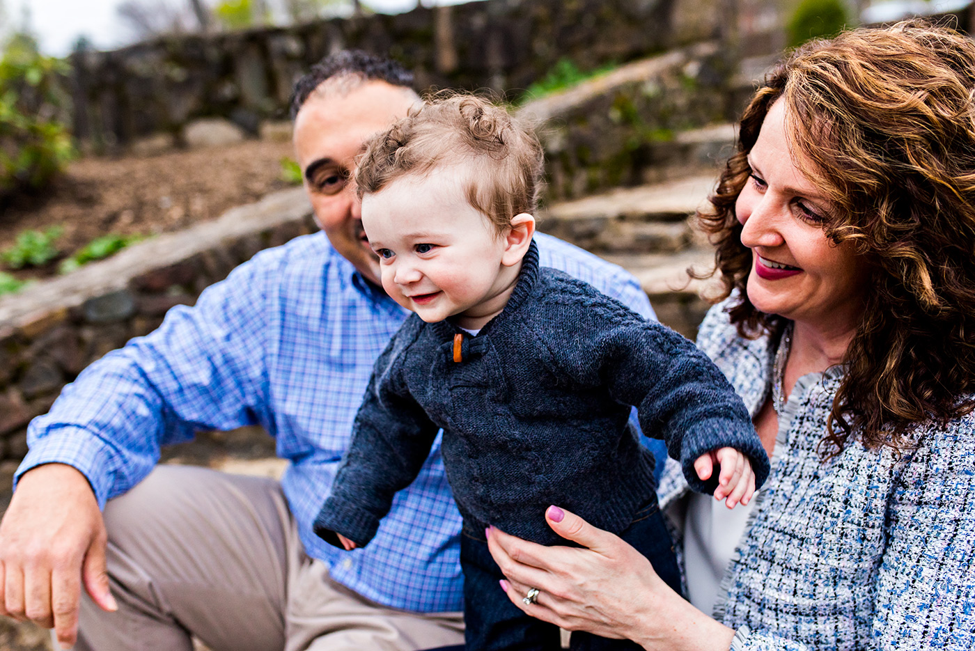 family sitting on stone steps at hubbard park meriden connecticut family photography 