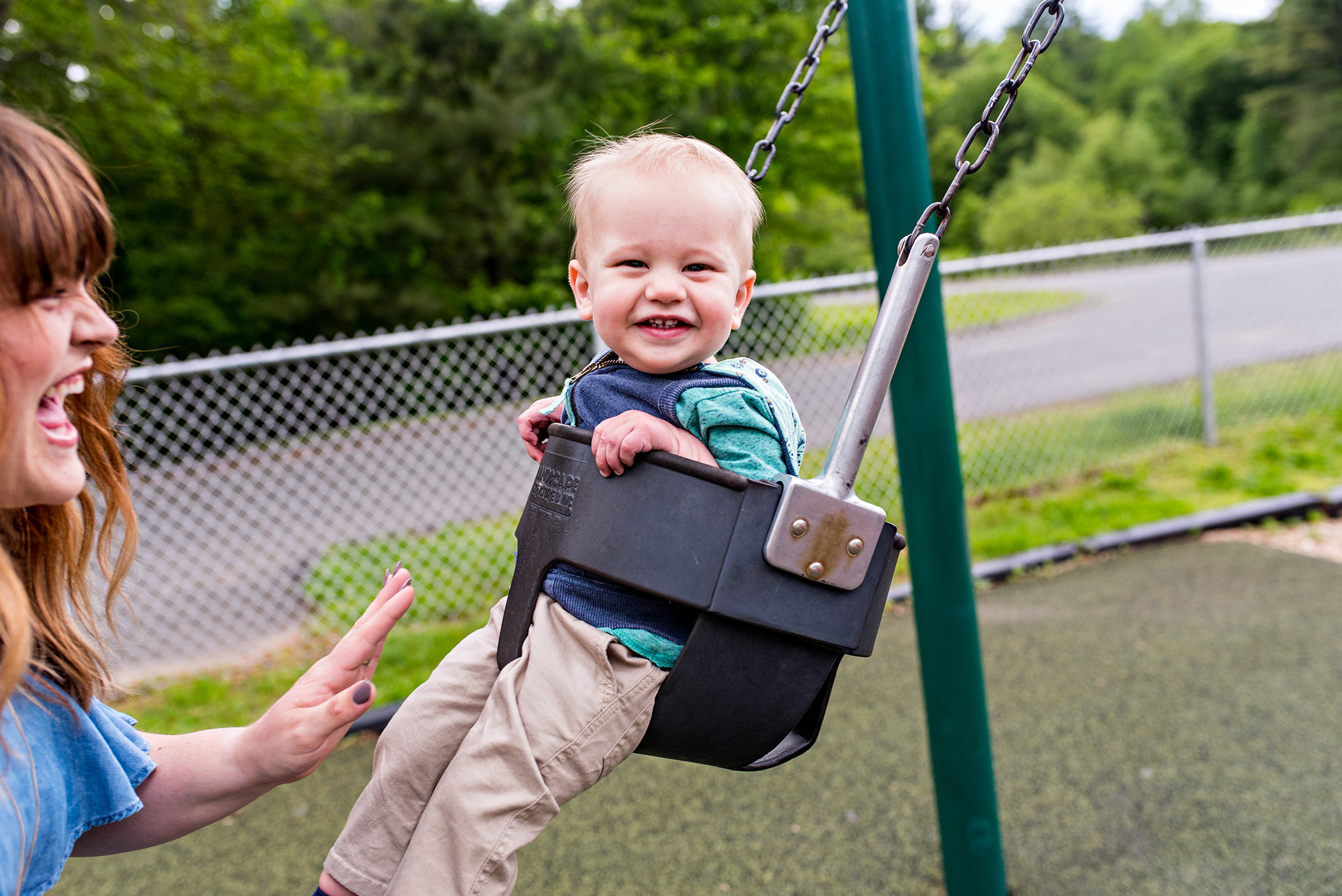 baby on swing at park family photographer ct