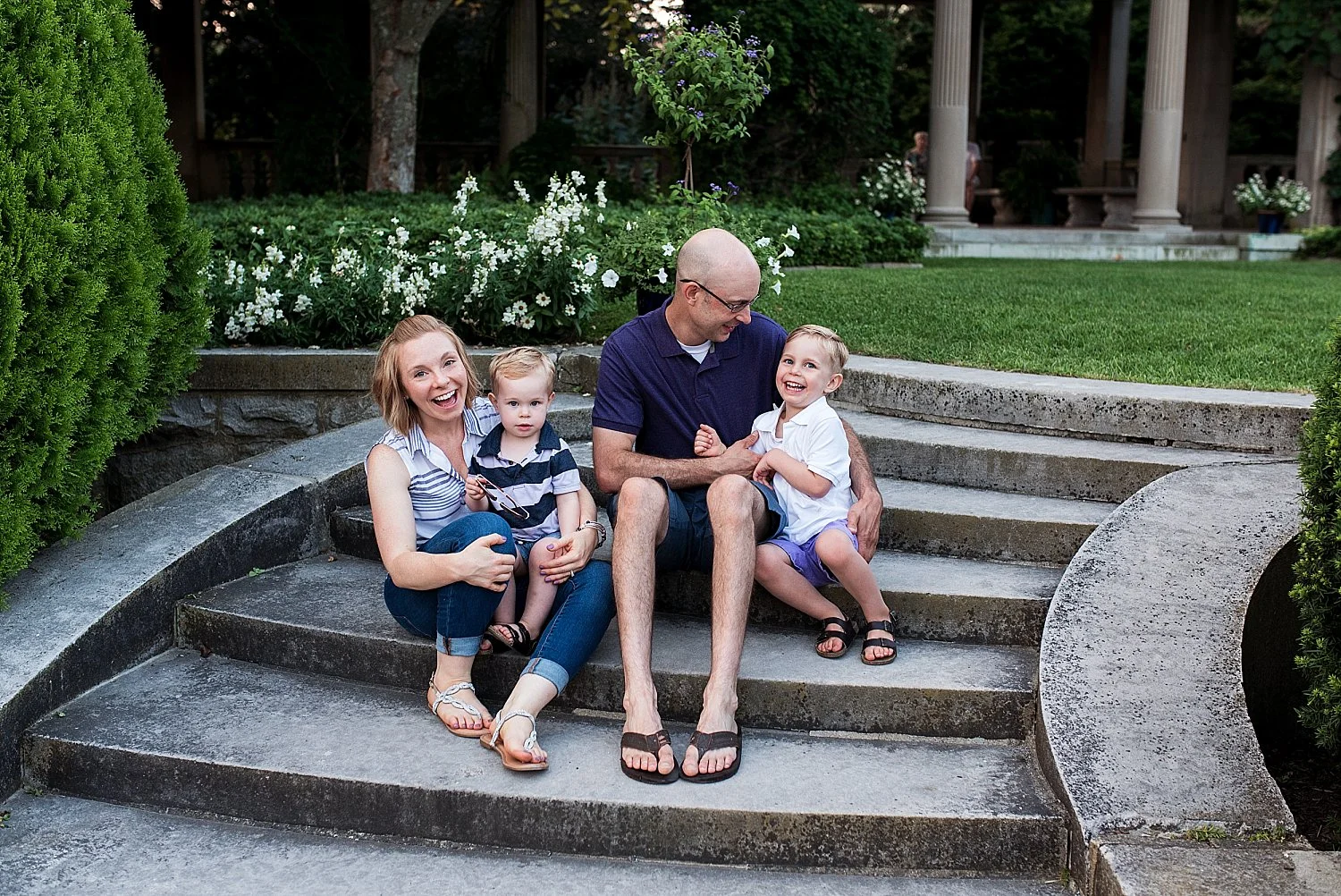 CT family photographer at Harkness Memorial Park