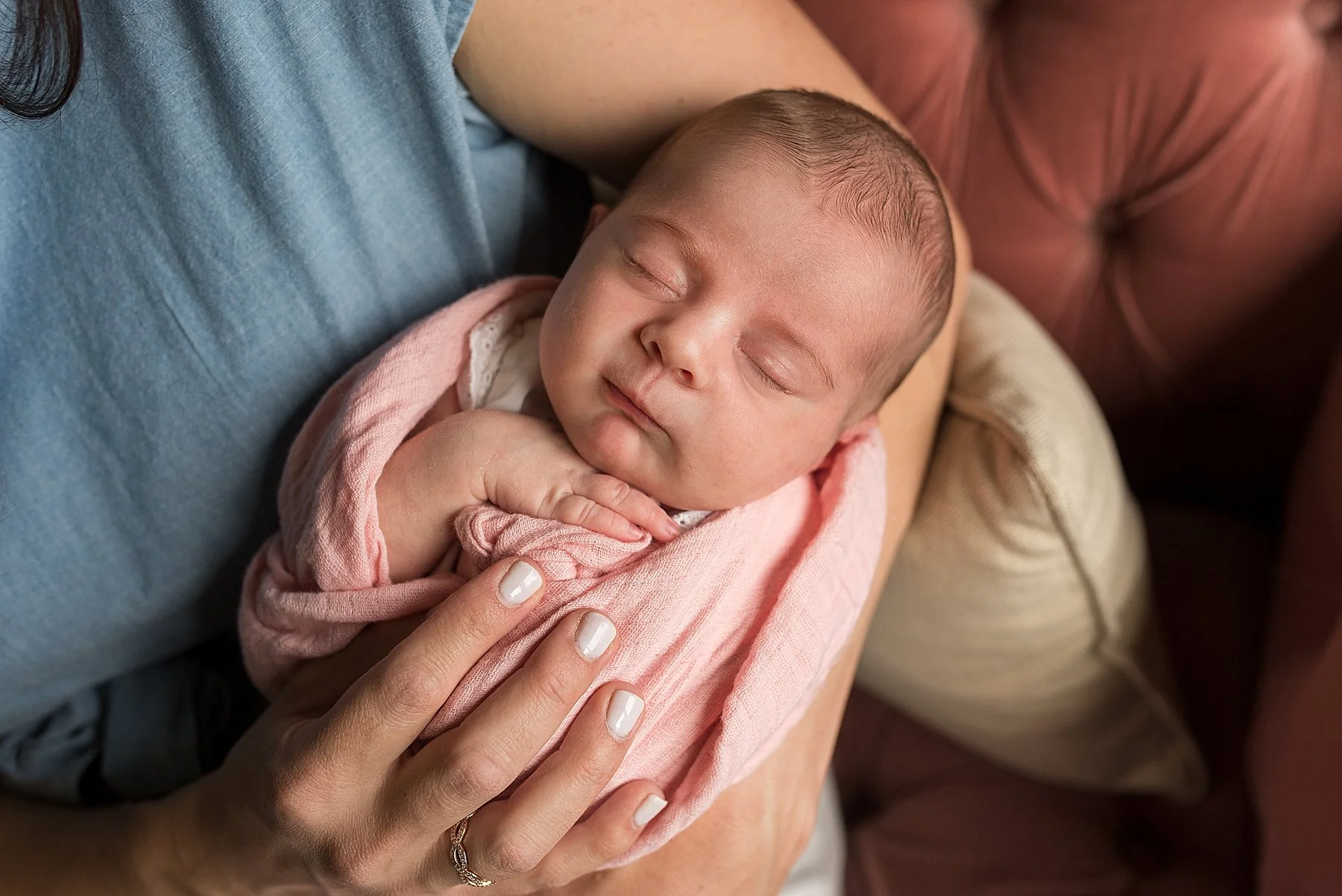 in home newborn photography in connecticut