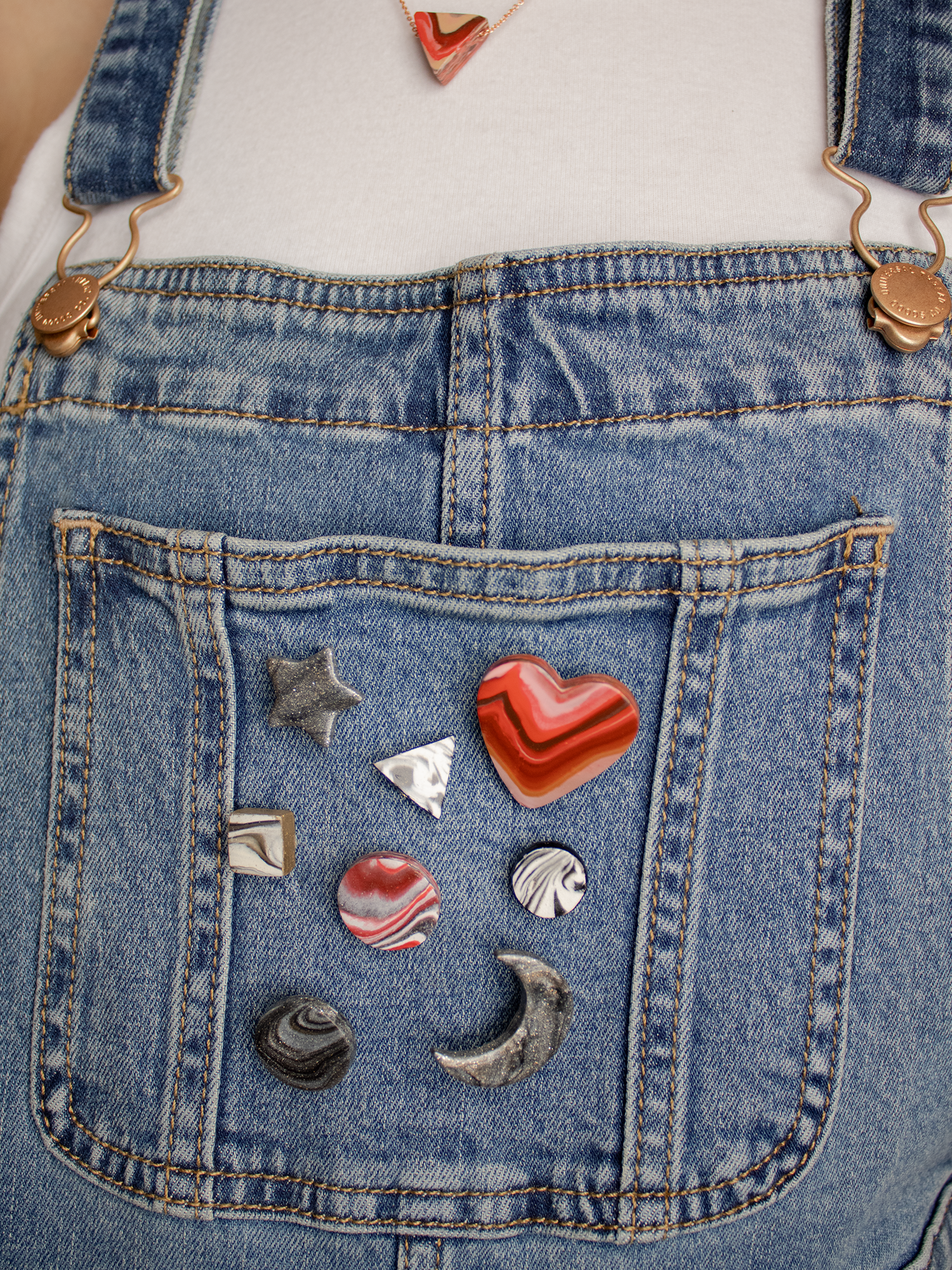 Overalls Pins.png