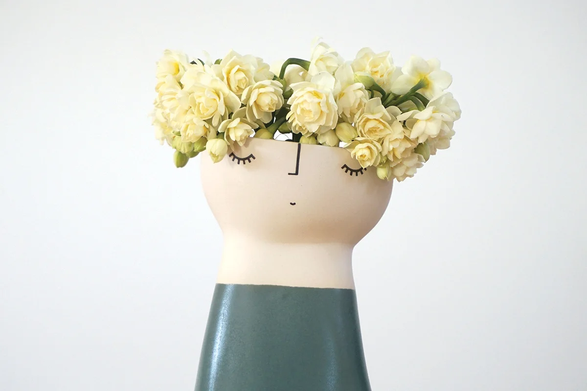 Original Miss Forest Vase Peep