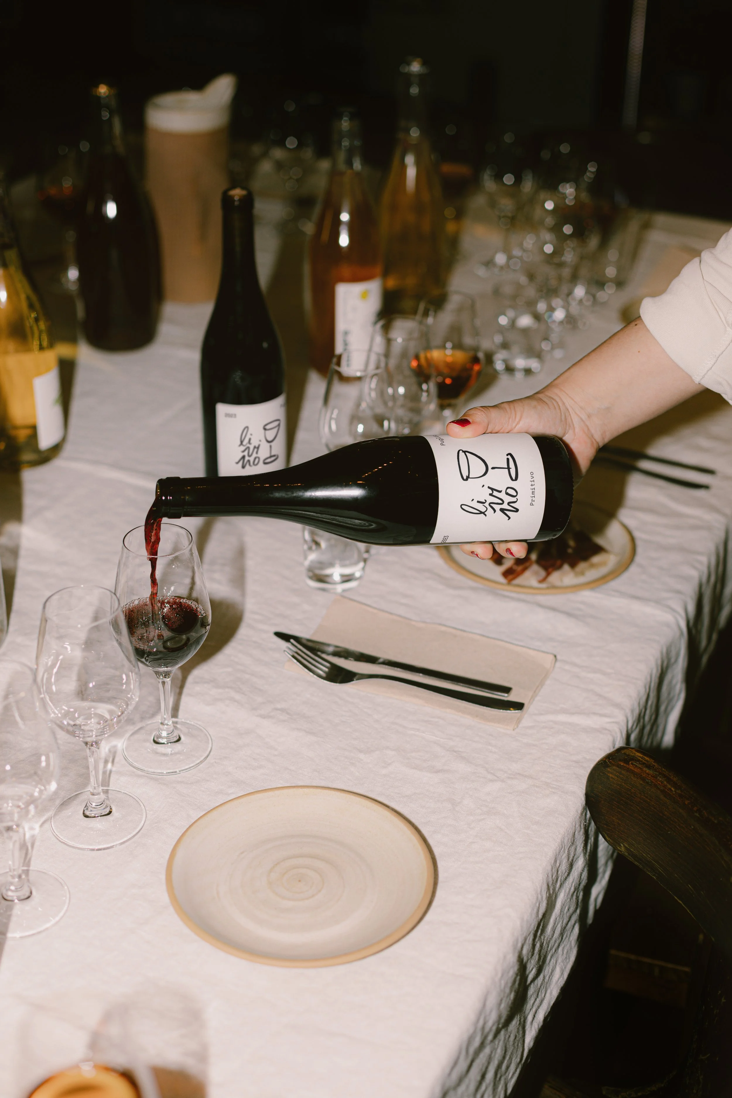Livino_Wein_Mockup3.jpg