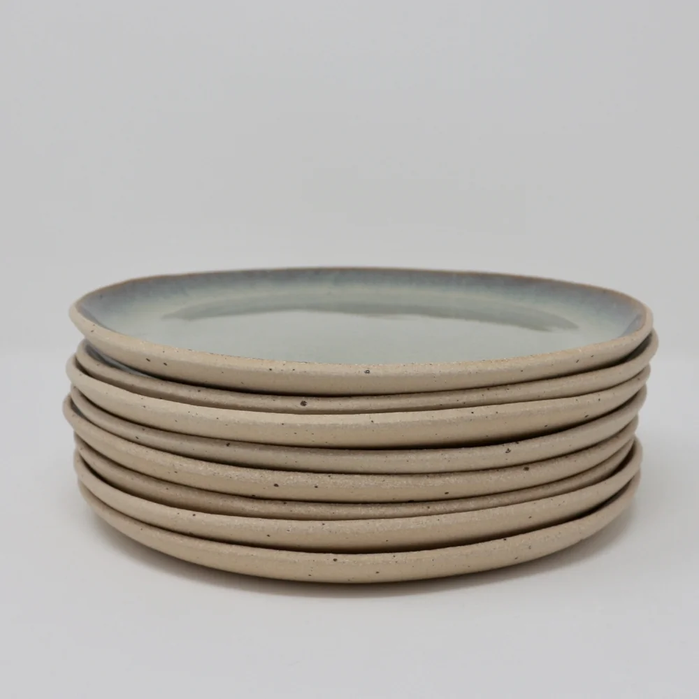 PLATE - Stack 002.jpg