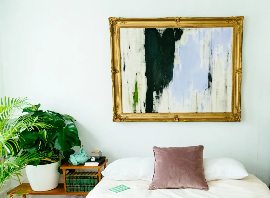 Holley_Simmons_Bedroom edit.jpg