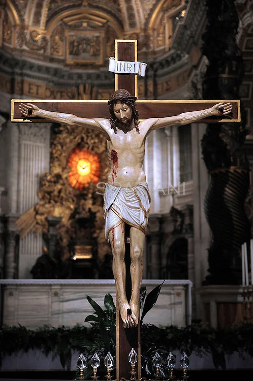 Take Up the Cross This Holy Week