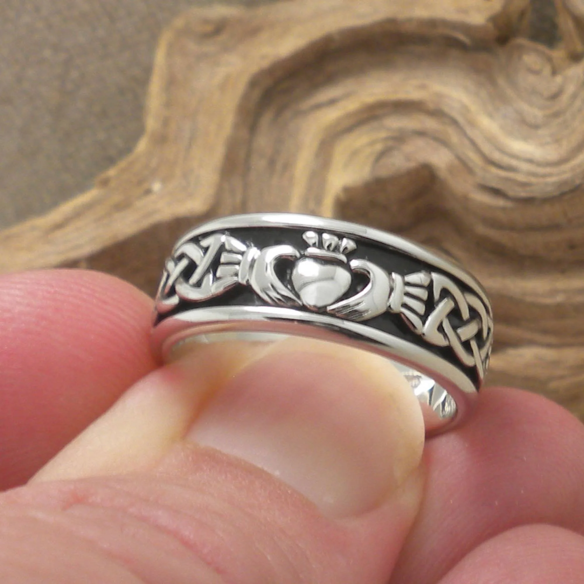 Sterling Silver Claddagh Ring with Enamel Background