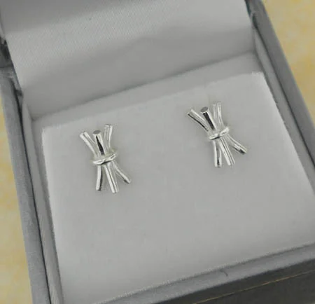 Sterling Silver St. Brigid's Rush Bale Earrings