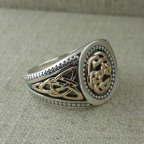 Celtic Lewis Knot Signet Ring