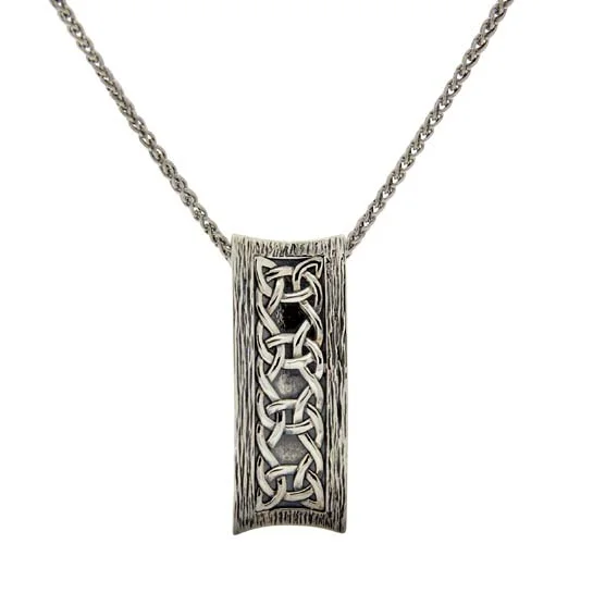 Scavaig Celtic Weave Pendant