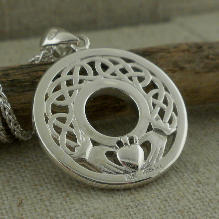 Claddagh Pendant by Keith Jack