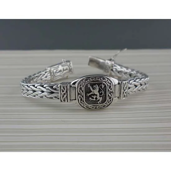 KJ-PBS777-scottish-rampant-bracelet.jpg