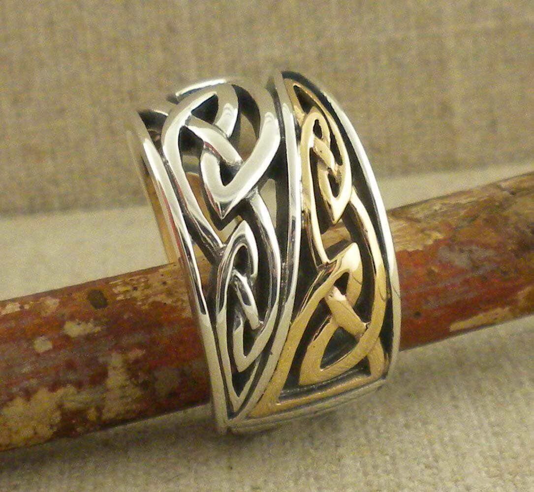 Celtic Enrick Ring by Keith Jack