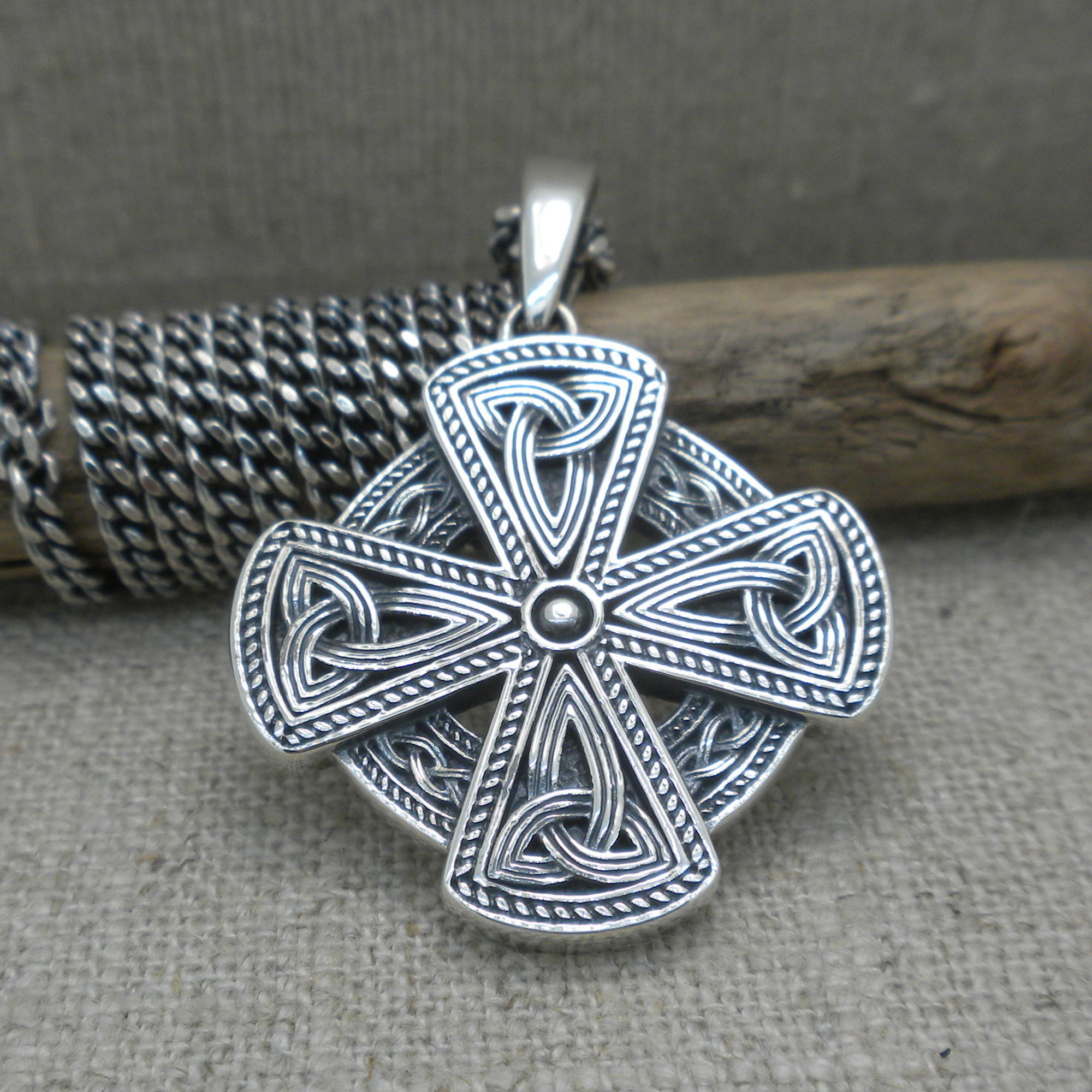 Sterling Silver Trinity Knot Celtic Cross