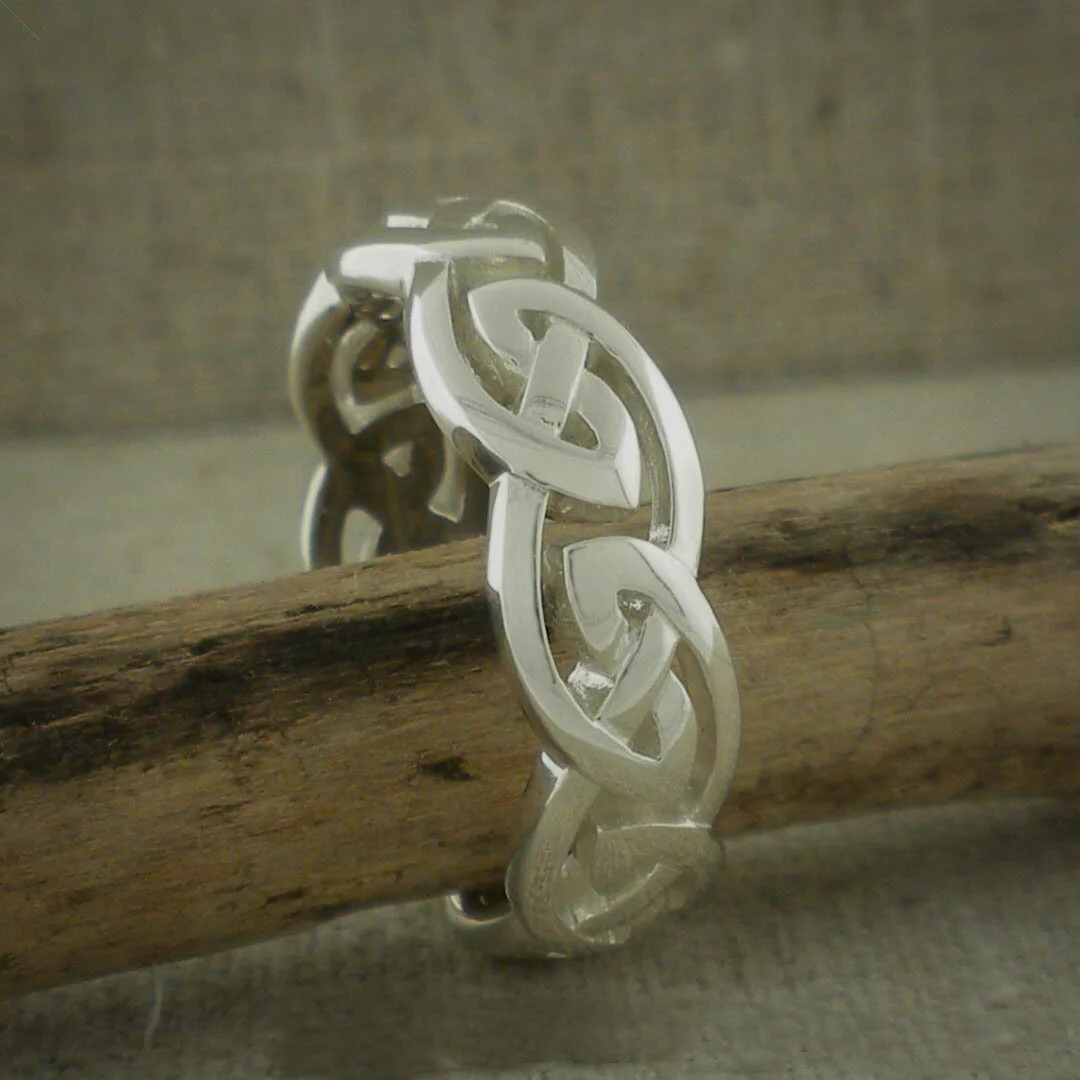 Sterling Silver Celtic Knot Wedding Ring