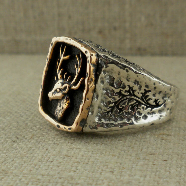 Thistle &amp; Stag Signet Ring