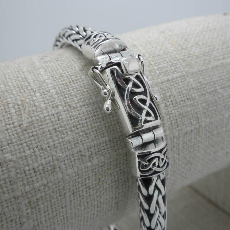 Celtic Knot Dragon Weave Bracelet